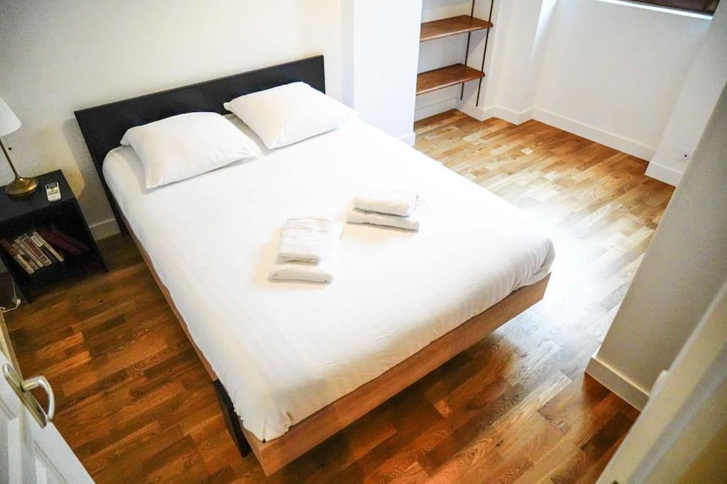 Apartament Le Rive Hugo • Elegance & Art De Vivre Châteauroux Zewnętrze zdjęcie