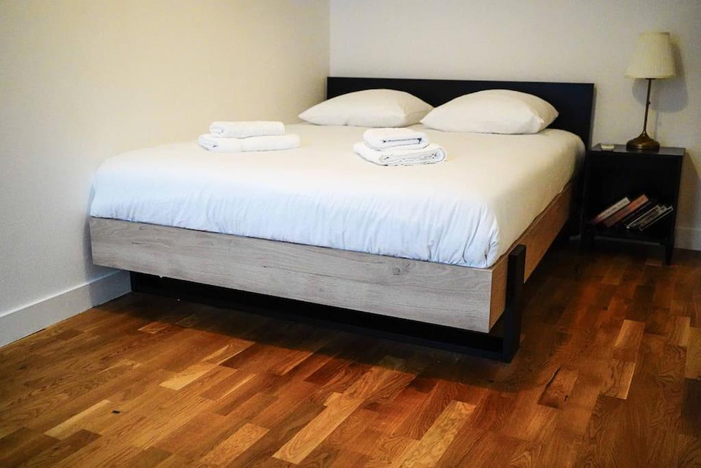 Apartament Le Rive Hugo • Elegance & Art De Vivre Châteauroux Zewnętrze zdjęcie